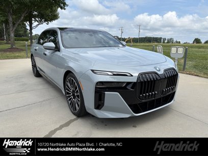 New 2025 BMW i7 xDrive60