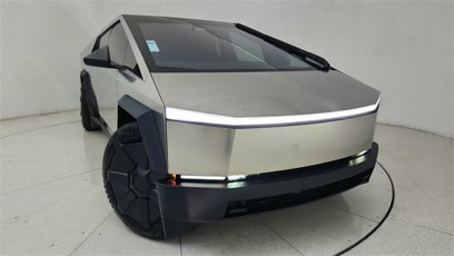 Used 2024 Tesla Cybertruck AWD Crew Cab