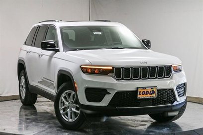 New 2025 Jeep Grand Cherokee Laredo X