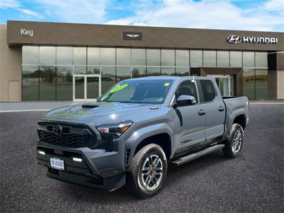 Used 2025 Toyota Tacoma TRD Sport