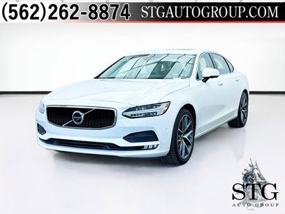 Used 2018 Volvo S90 T5 Momentum