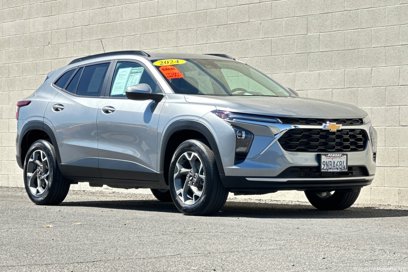 Certified 2024 Chevrolet Trax LT w/ Driver Confidence Package