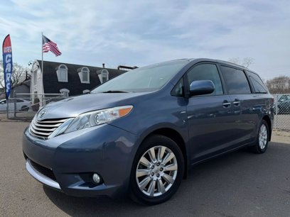 Used 2017 Toyota Sienna XLE Premium