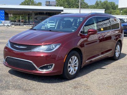 Used 2018 Chrysler Pacifica Touring-L Plus