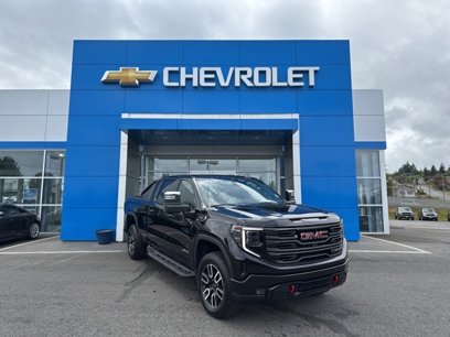 New 2025 GMC Sierra 1500 AT4 w/ AT4 Premium Package