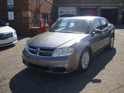 Used 2012 Dodge Avenger SE