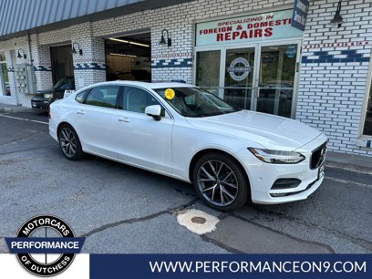 Used 2018 Volvo S90 T5 Momentum w/ Convenience Package