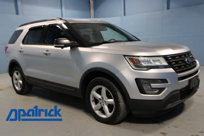 Used 2017 Ford Explorer XLT w/ Equipment Group 202A