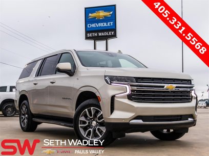 Used 2021 Chevrolet Suburban LT w/ LT Signature Package