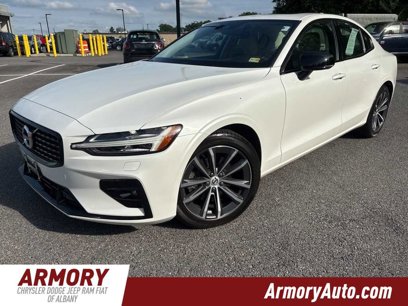 Used 2022 Volvo S60 B5 Momentum w/ Premium Package