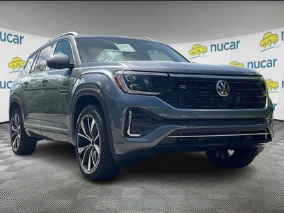 New 2025 Volkswagen Atlas SEL Premium R-Line