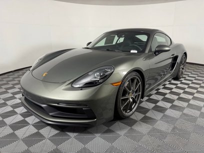 New 2025 Porsche 718 Cayman GT4