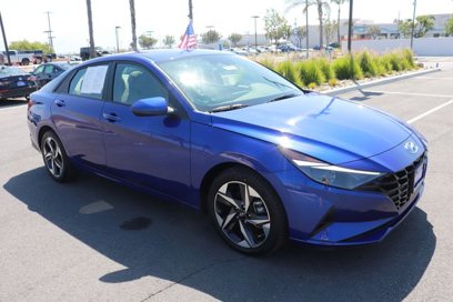 Used 2023 Hyundai Elantra SEL w/ Convenience Package