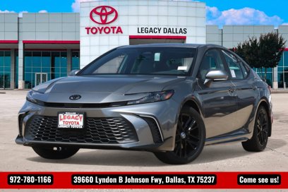 New 2025 Toyota Camry SE