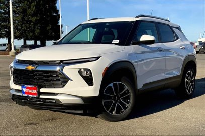 New 2025 Chevrolet TrailBlazer LT w/ LT Cold Weather Package