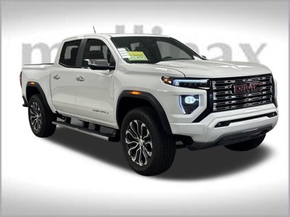 New 2025 GMC Canyon Denali