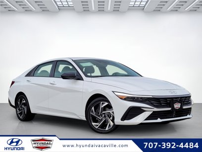 New 2025 Hyundai Elantra SEL