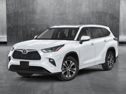 New 2025 Toyota Highlander XLE