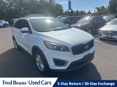 Used 2016 Kia Sorento LX w/ LX Convenience Package