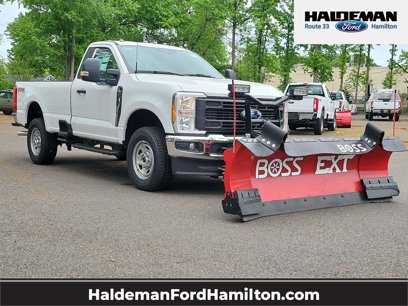 New 2023 Ford F350 XL w/ FX4 Off-Road Package