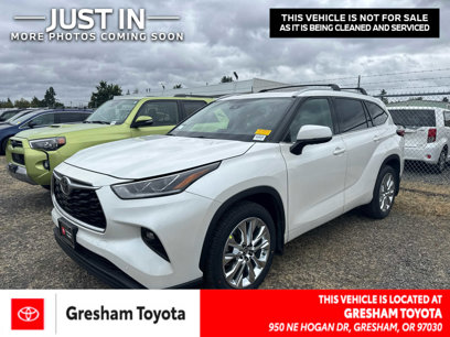 Used 2021 Toyota Highlander Limited