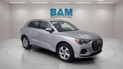 Used 2022 Audi Q3 2.0T Premium w/ Convenience Package