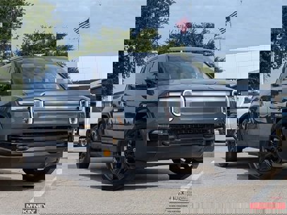 Used 2025 Rivian R1T Premium