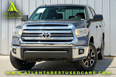 Used 2017 Toyota Tundra SR5 w/ SR5 Upgrade Package