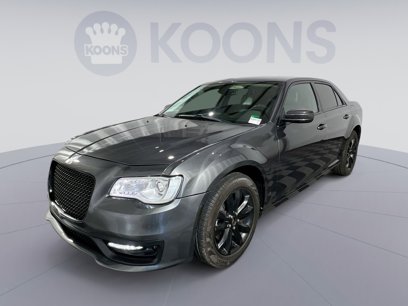 Used 2019 Chrysler 300 Touring w/ Driver Convenience Group