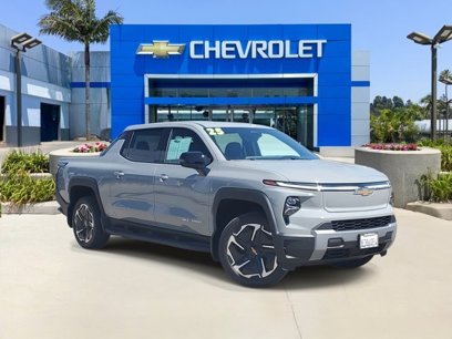 Used 2025 Chevrolet Silverado EV LT w/ LT Premium Package