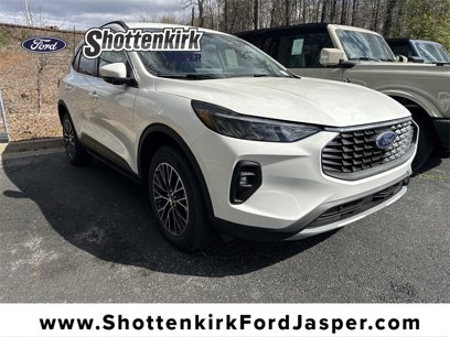 New 2025 Ford Escape SE