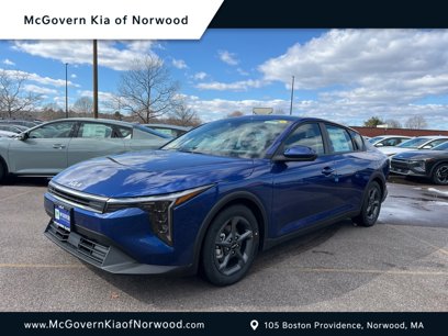 New 2025 Kia K4 LXS