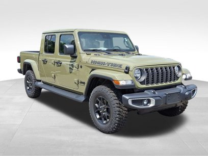 New 2025 Jeep Gladiator Sport