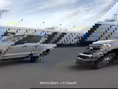 New 2025 Ford F350 XLT