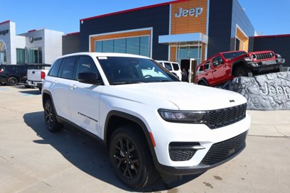 New 2025 Jeep Grand Cherokee Altitude