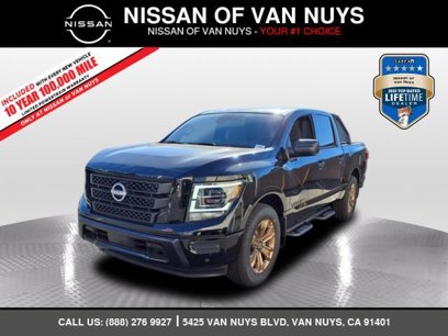 New 2024 Nissan Titan SV w/ SV Bronze Edition Package