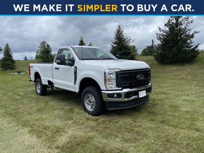 New 2024 Ford F250 XL w/ XL Chrome Package