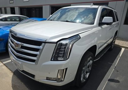 Used 2017 Cadillac Escalade Luxury