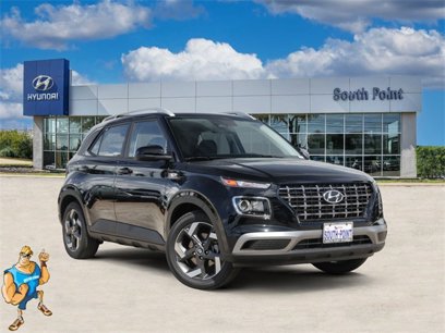 New 2025 Hyundai Venue SEL