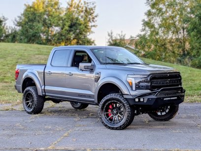 New 2025 Ford F150 Lariat w/ Equipment Group 502A High