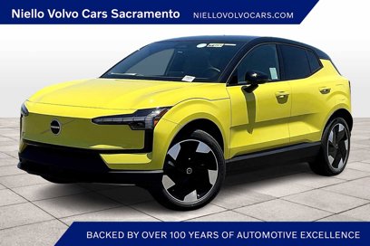 New 2025 Volvo EX30 Plus w/ Protection Package Premier