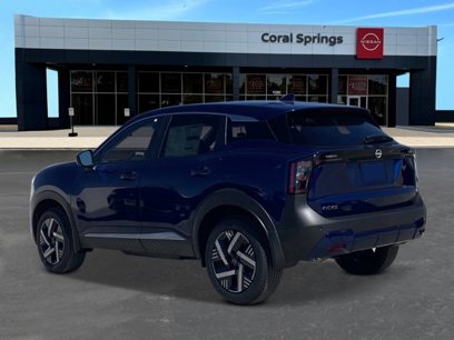 New 2025 Nissan Kicks SV