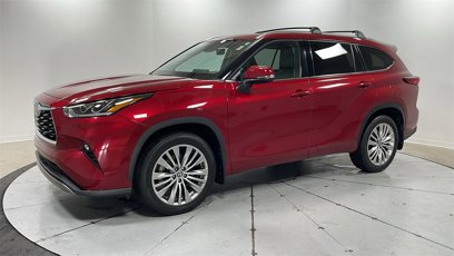 Certified 2023 Toyota Highlander Platinum