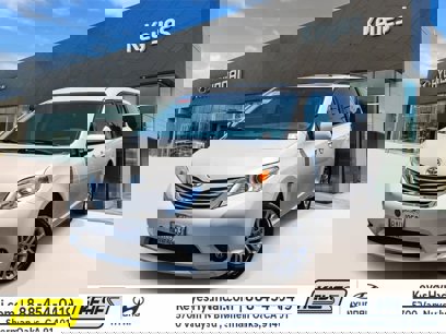 Used 2017 Toyota Sienna XLE