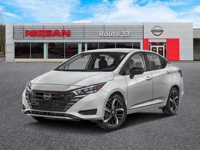 New 2025 Nissan Versa SR w/ Trunk Package