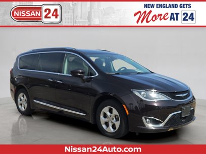 Used 2017 Chrysler Pacifica Touring-L Plus w/ Advanced Safetytec Group