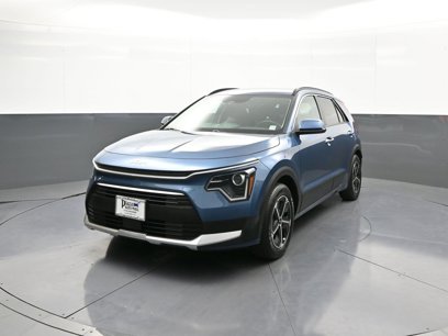 Used 2023 Kia Niro EX