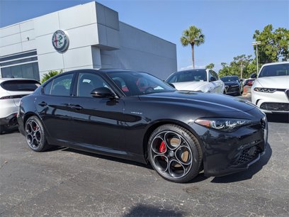 Used 2025 Alfa Romeo Giulia Sprint w/ Veloce Package Rwd