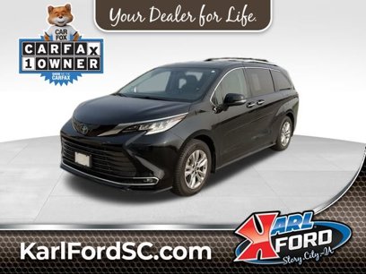 Used 2022 Toyota Sienna Limited