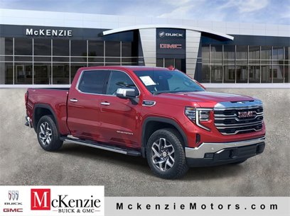 New 2025 GMC Sierra 1500 SLT w/ SLT Premium Plus Package